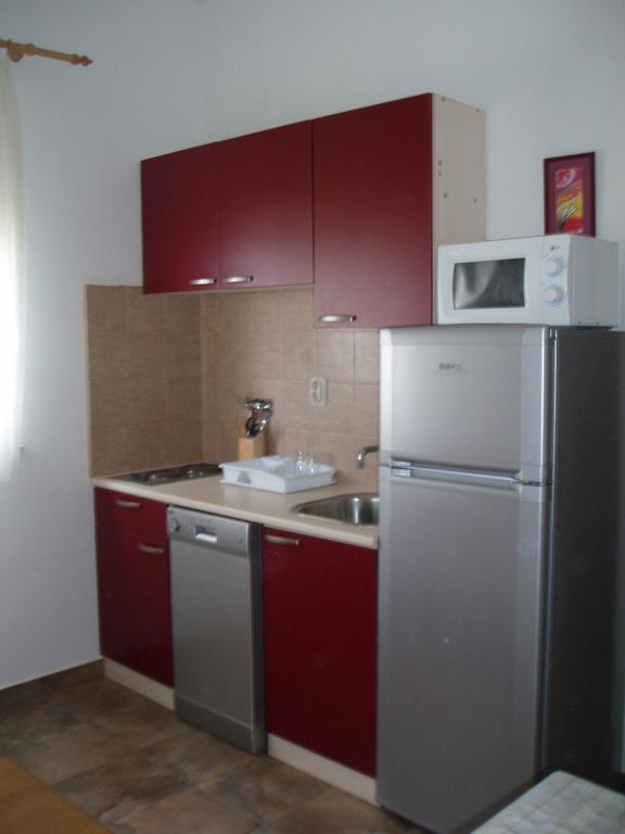 Apartments Karaman Podstrana Rom bilde